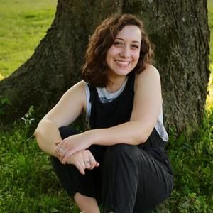 Meet your Posher, Elaina